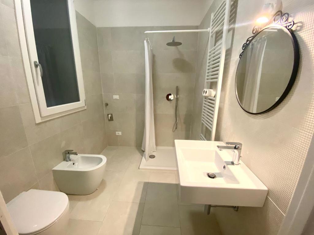 Farolfi Apartments Galliera Bologne Extérieur photo
